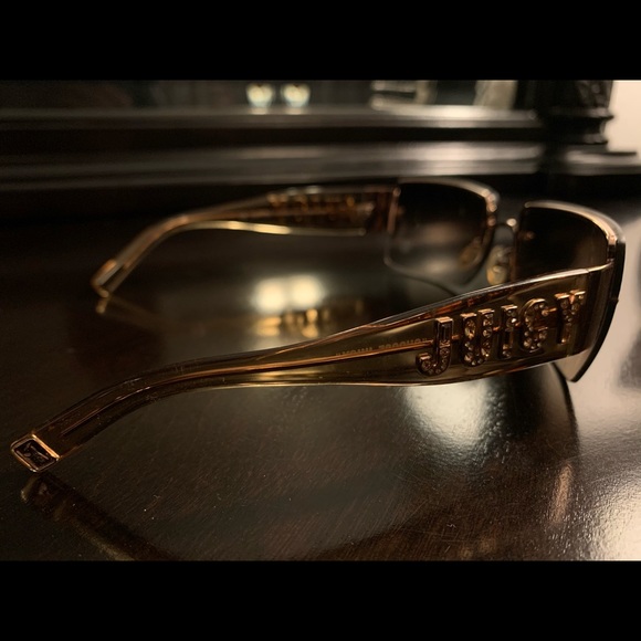 Juicy Couture Fluffy sunglasses main image 5